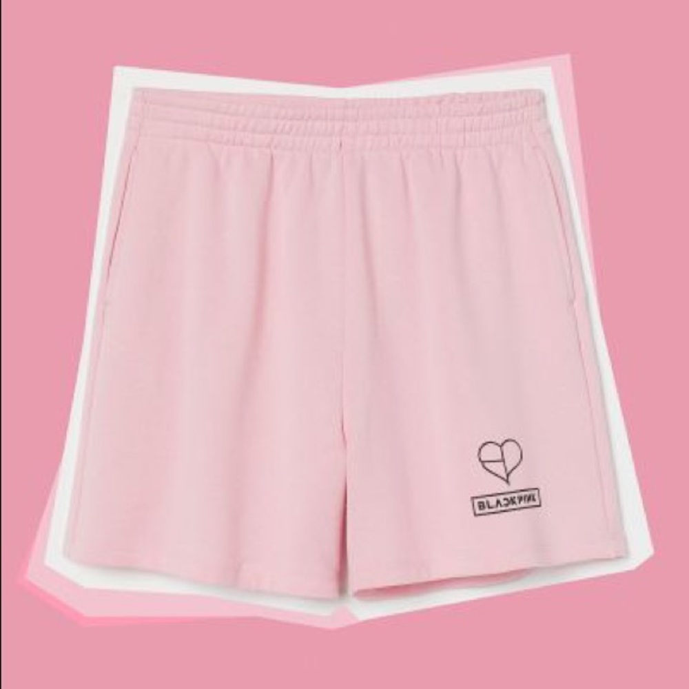 BLACKPINK x H&M merch Light Pink Sweatshort Size S